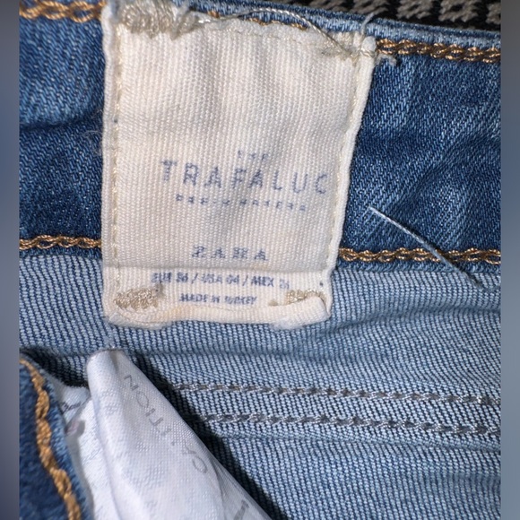 Zara Trafaluc Distressed Jeans - The Lady Skinny Crop - Ripped Knees - Size: 4 - Picture 10 of 12
